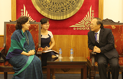 Bộ trưởng Bộ VHTTDL Hoàng Tuấn Anh tiếp Đại sứ Ấn Độ tại Việt Nam